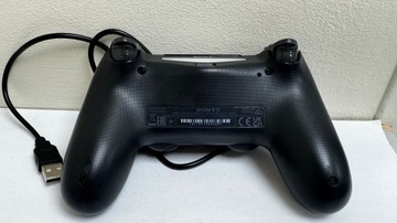 Б/в Геймпад Sony dualshock 4 v2 01-201024179