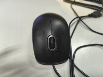 Б/в Миша Logitech b100 optical mouse 01-201060950