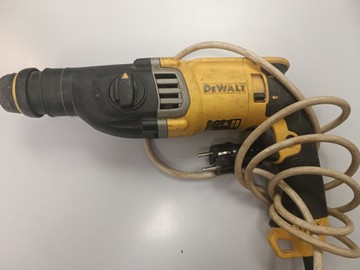 Б/в Перфоратор Dewalt d25143-ks 01-201104324