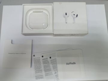Б/в Навушники Apple airpods 4 01-201105255