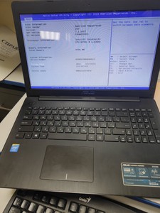 Asus 15/celeron n2940 ddr3/4gb ddr3/ssd 480 gb/*інтегрована