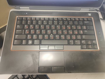Б/у Ноутбук Dell 14/core i5 2520m ddr3/4gb ddr3/hdd 640 gb/ssd *відсутній/*інтегрована 01-201118160