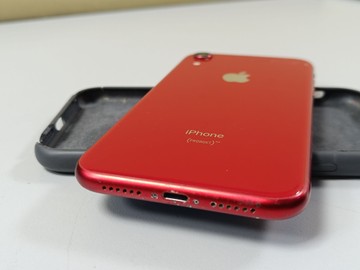 Б/в Мобільний телефон Apple iphone xr 64gb 01-201154942