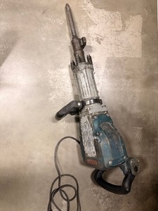 Б/в Відбійний молот Bosch gsh 16-30 01-200909835