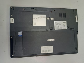 Б/в Ноутбук Fujitsu 14/core i3 8130u ddr4/8gb ddr4/hdd *відсутній/ssd 240 gb/*інтегрована 01-201160689