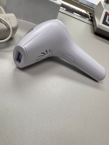 01-200490305: Weizer a112