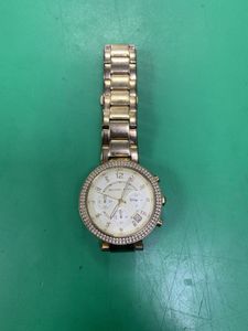 01-200501381: Michael Kors mk5354