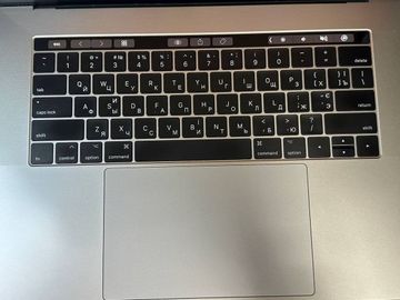 01-200528403: Apple macbook pro екр. 15.4/ core i7 2,9ghz/ ram16gb/ ssd512gb/ amd pro560 4gb/touch bar