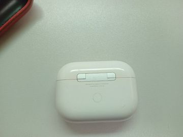 01-200556107: Apple airpods pro