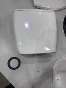 Б/у Унітаз з кришкою Mito compact 679 010 3/6 01-200593691