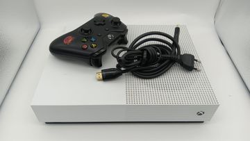 01-200619839: Microsoft xbox one s 1tb