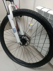 01-200627049: Scott rockshox 29"