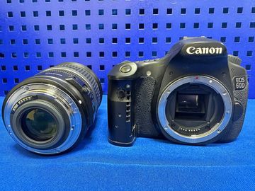 01-200611738: Canon eos 60d +ef-s 17-55mm f/2,8 is usm