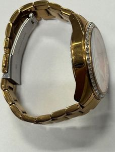 01-200593877: Fossil bq1774