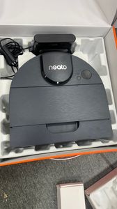 01-200630817: Neato botvac d8