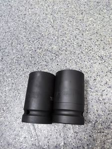 01-200762221: Yato головка торцева 6-гранна ударна yato 1" 32 мм + головка торцева 6-гранна ударна yato 1" 33 мм