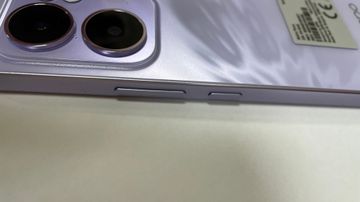 01-200630354: Oppo reno13 fs 5g 12/512gb