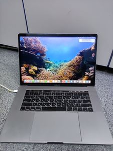 01-200794082: Apple macbook pro/a1990/ core i7 2,2ghz/ ram16gb/ ssd256gb/ amd pro 555x 4gb/ retina, touch bar