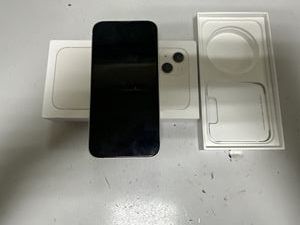 Б/у Мобильний телефон Apple iphone 13 256gb 01-200811456