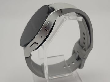 Б/в Смарт-годинник Samsung galaxy watch6 44mm esim 01-200817965