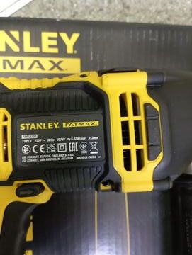 Б/в Дриль ударний Stanley fmeh750 01-200824359