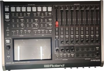 Б/в Мікшерний пульт Roland vr-120hd 01-200800299