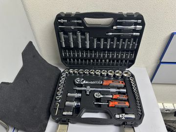 Б/у Набор инструментов Dnipro-M ultra 94 шт 01-200834197