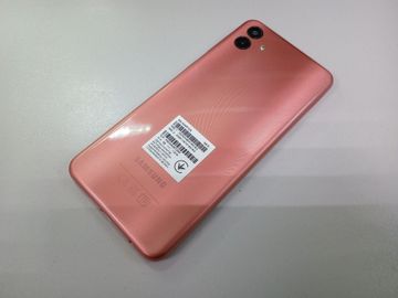 Б/в Мобільний телефон Samsung galaxy a04 4/64gb 01-200836471