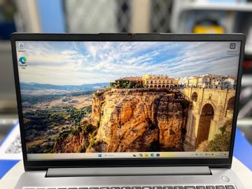 Б/в Ноутбук Lenovo 15/ryzen 5 5500u ddr4/8gb ddr4/hdd *відсутній/ssd 1000 gb/*інтегрована 01-200802913