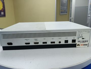 Б/в Ігрова приставка Microsoft xbox one s 1tb 01-200848739