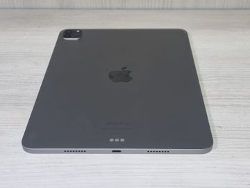 Б/в Планшет Apple ipad pro 11 2022 wi-fi 128gb 01-200859559