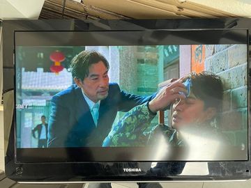 Б/в Телевізор Toshiba 32hl833g 01-200860905
