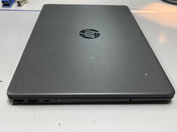 Б/у Ноутбук Hp 15/ryzen 5 5625u ddr4/8gb ddr4/hdd *відсутній/ssd 240 gb/*інтегрована 01-200883605