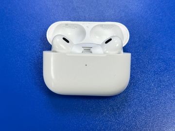 Б/у Наушники Apple airpods pro 2nd generation magsafe 01-200891983