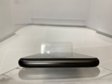 Б/в Мобільний телефон Apple iphone 8 64gb 01-200892778