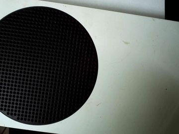 Б/у Игровая приставка Microsoft xbox series s 512gb 01-200898865