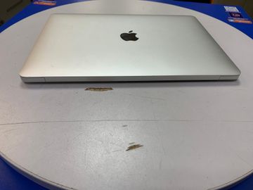 Б/в Ноутбук Apple macbook air a1932 13,3`` core i5 1,6ghz/ram8gb/ssd256gb/intel uhd graphics 617 01-200892992