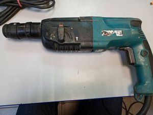 Б/у Перфоратор Makita hr2450t 01-200904658
