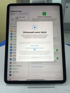 Б/в Планшет Apple a2228 ipad pro 11 2020 wi-fi 256gb 01-200906062