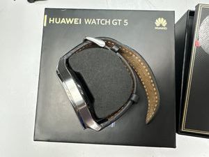 Б/в Смарт-годинник Huawei watch gt 5 46 mm 01-200909077