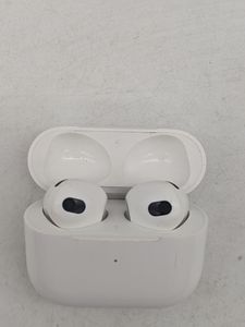 Б/в Навушники Apple airpods 3rd generation 01-200912426