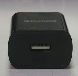 Б/в Мережевий зарядний пристрій Borofone ba20a type c 16-000273954