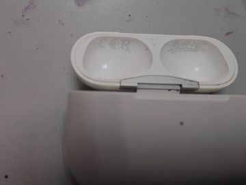 Б/в Навушники Apple airpods pro 2nd generation magsafe 01-200915860