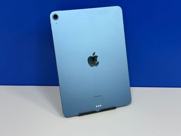Б/в Планшет Apple ipad air 2022 wi-fi 256gb 01-200919306