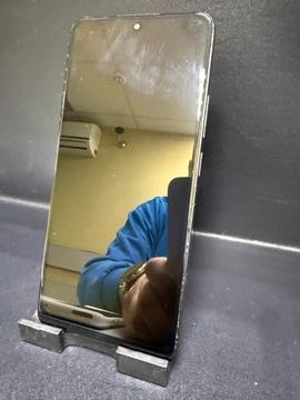 Б/в Мобільний телефон Xiaomi redmi note 13 4g 6/128gb 01-200922679