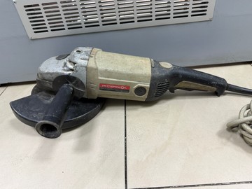 Б/у Угловая шлифмашина Интерскол ушм-230/2100m 01-200929545