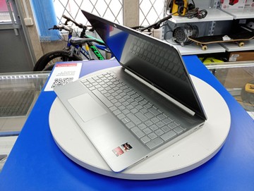 Б/в Ноутбук Lenovo 15/ryzen 5 4500u ddr4/16gb ddr4/ssd 512 gb/*інтегрована 01-200933956