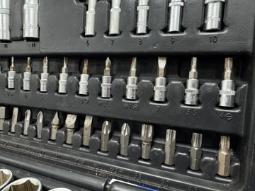 Б/в Набір інструментів Miol 58-110 01-200932342