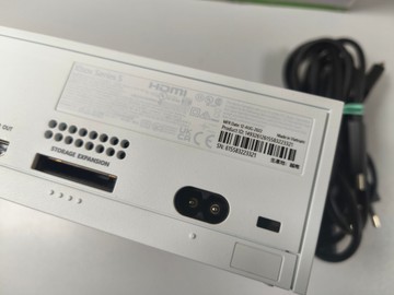 Б/в Ігрова приставка Microsoft xbox series s 512gb 01-200940682