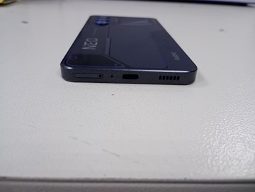 Б/в Мобільний телефон Zte nubia neo 3 gt 5g 12/256gb 01-200953989